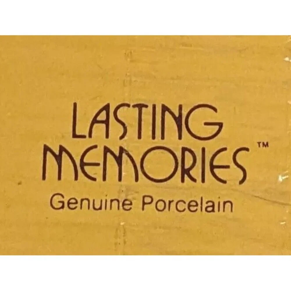 NOS Holly Hobbie Thank You Plate 1975 Porcelain Lasting Memories Prairie Vtg 70s